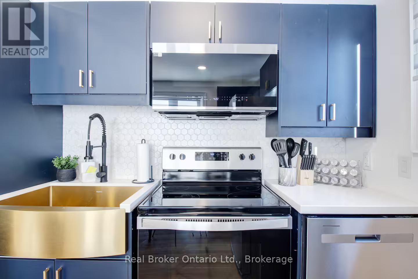 34 Church Street, Port Colborne, Ontario  L3K 2M4 - Photo 21 - X12940026