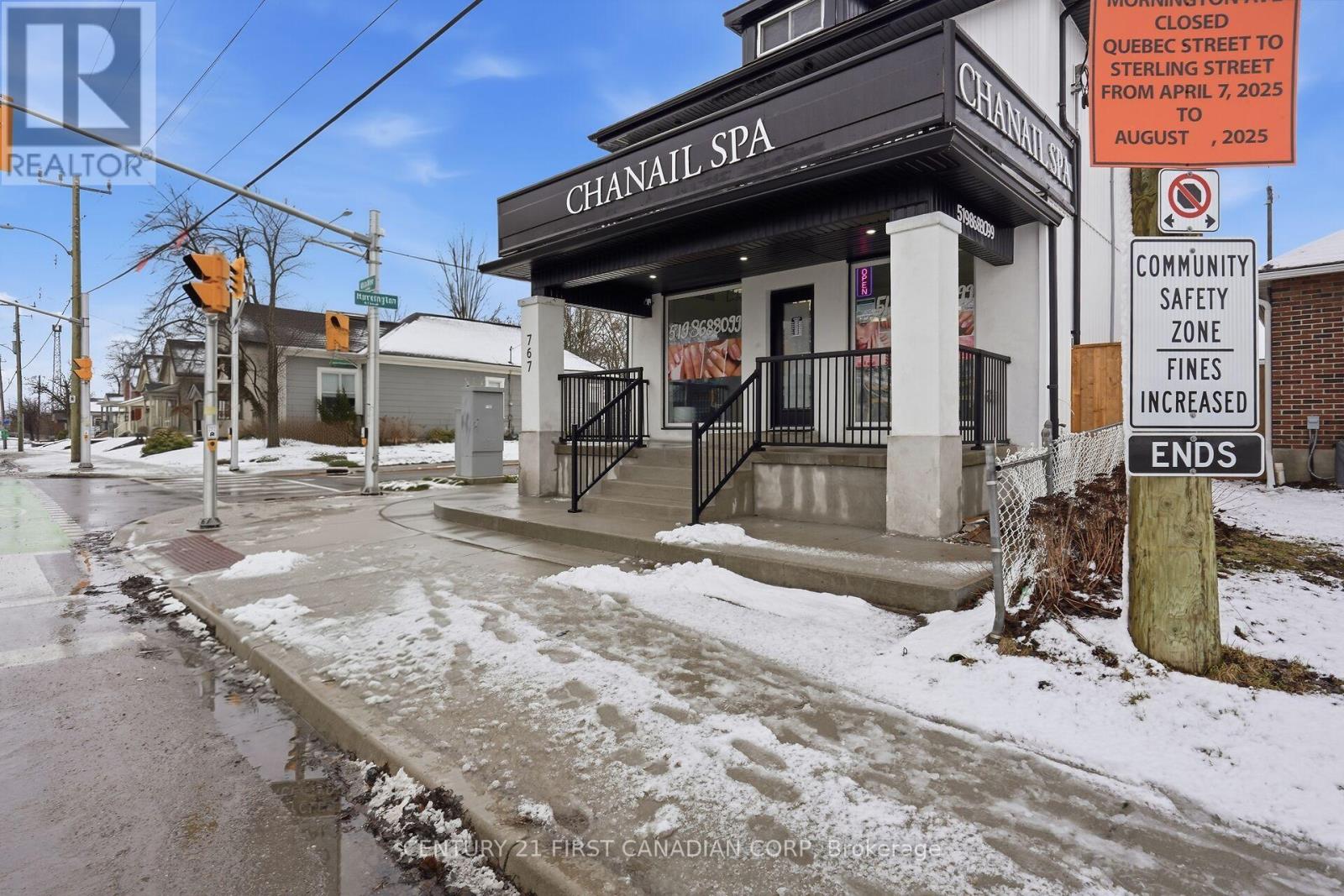 767 Quebec Street, London East, Ontario  N5Y 1X3 - Photo 3 - X12939978