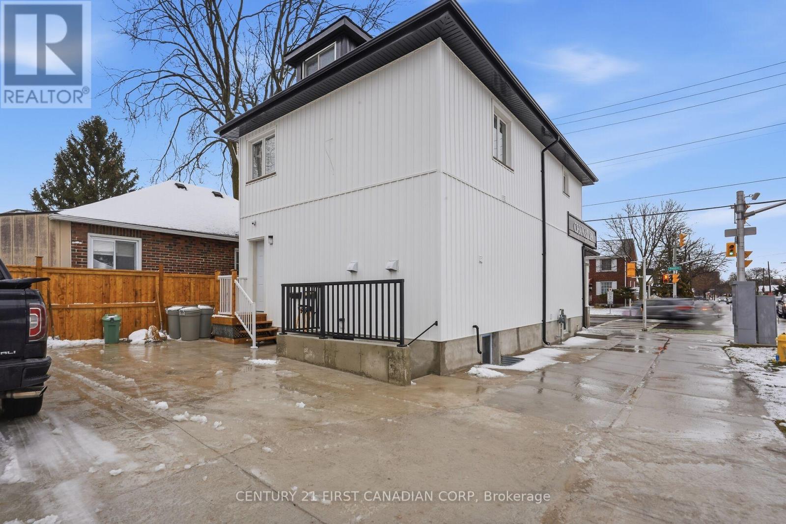 767 Quebec Street, London East, Ontario  N5Y 1X3 - Photo 49 - X12939978