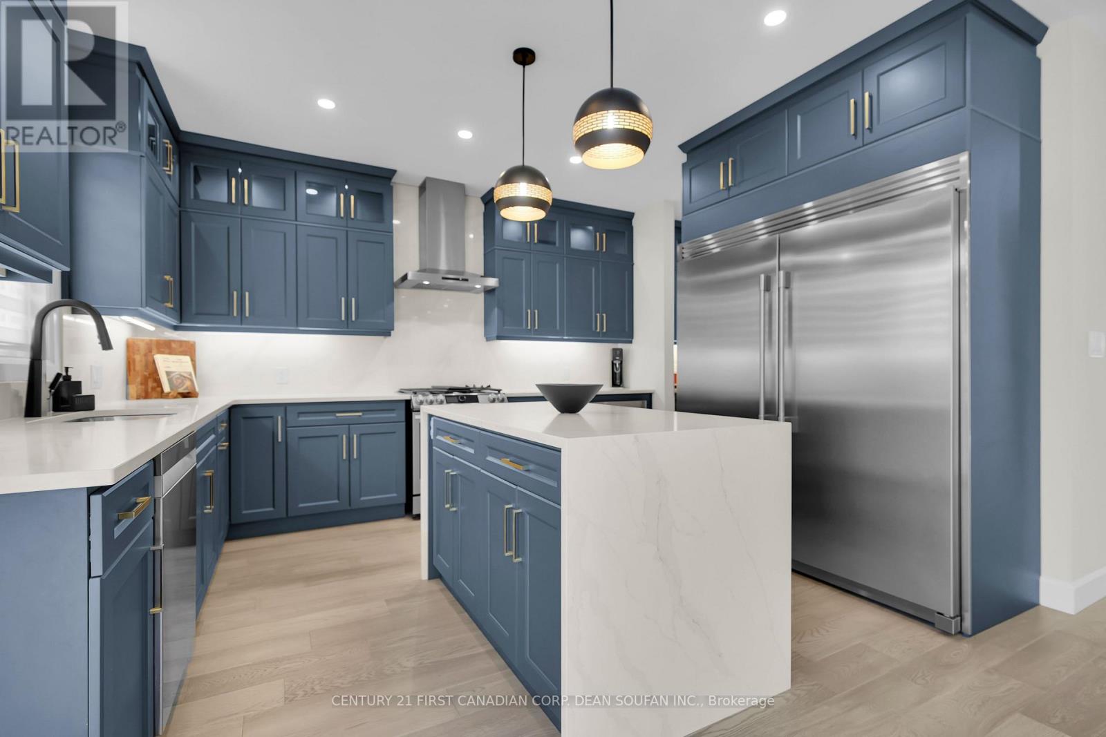 7251 Silver Creek Circle, London South (South V), Ontario  N6P 0G9 - Photo 11 - X12940034