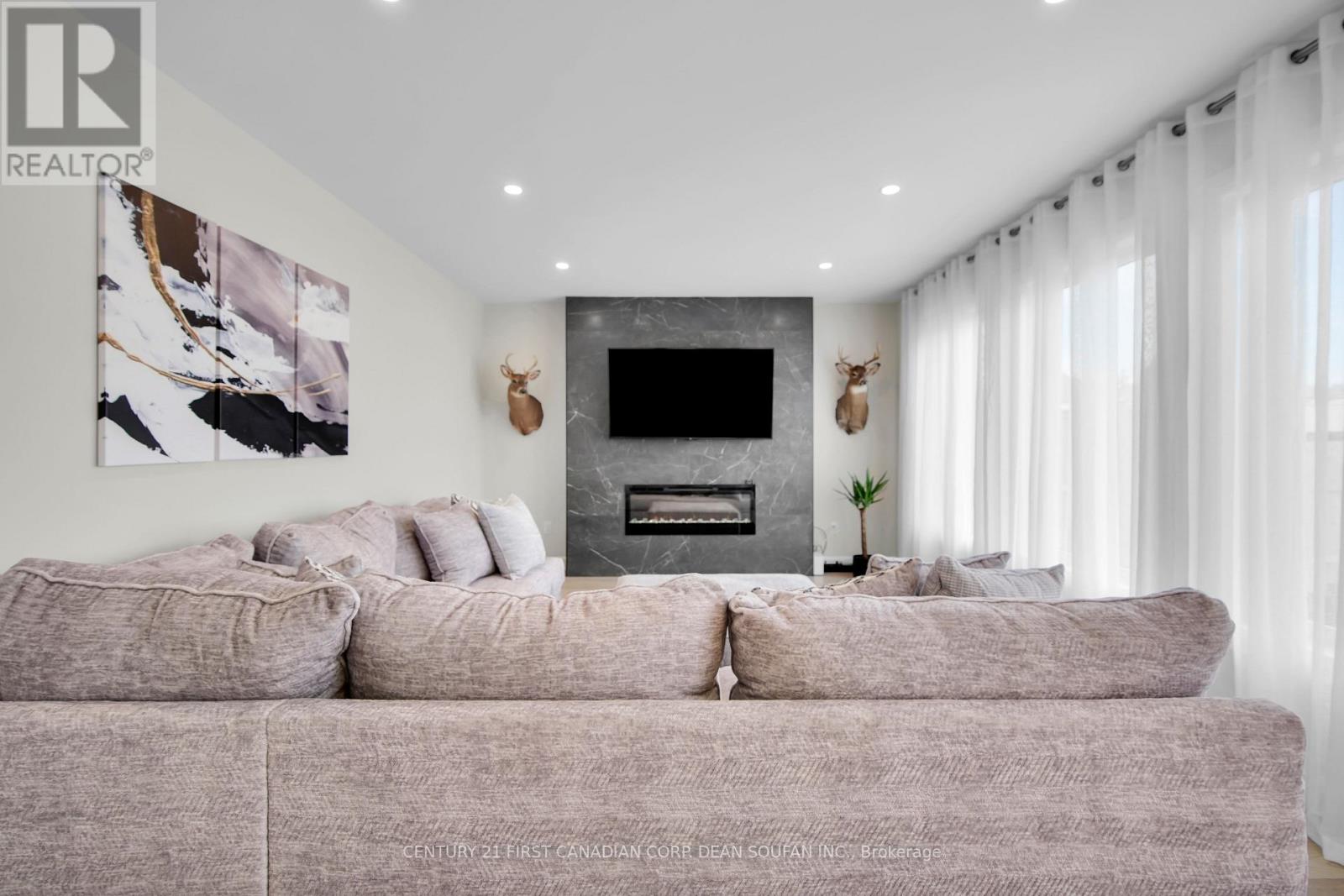 7251 Silver Creek Circle, London South (South V), Ontario  N6P 0G9 - Photo 7 - X12940034