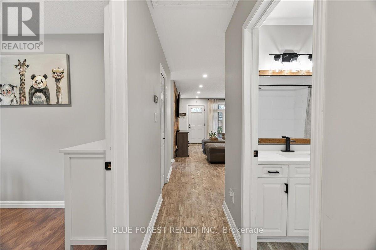 Photo 12 of 36 for 1874 Purcell Drive