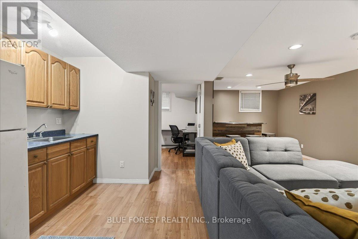 Photo 19 of 36 for 1874 Purcell Drive