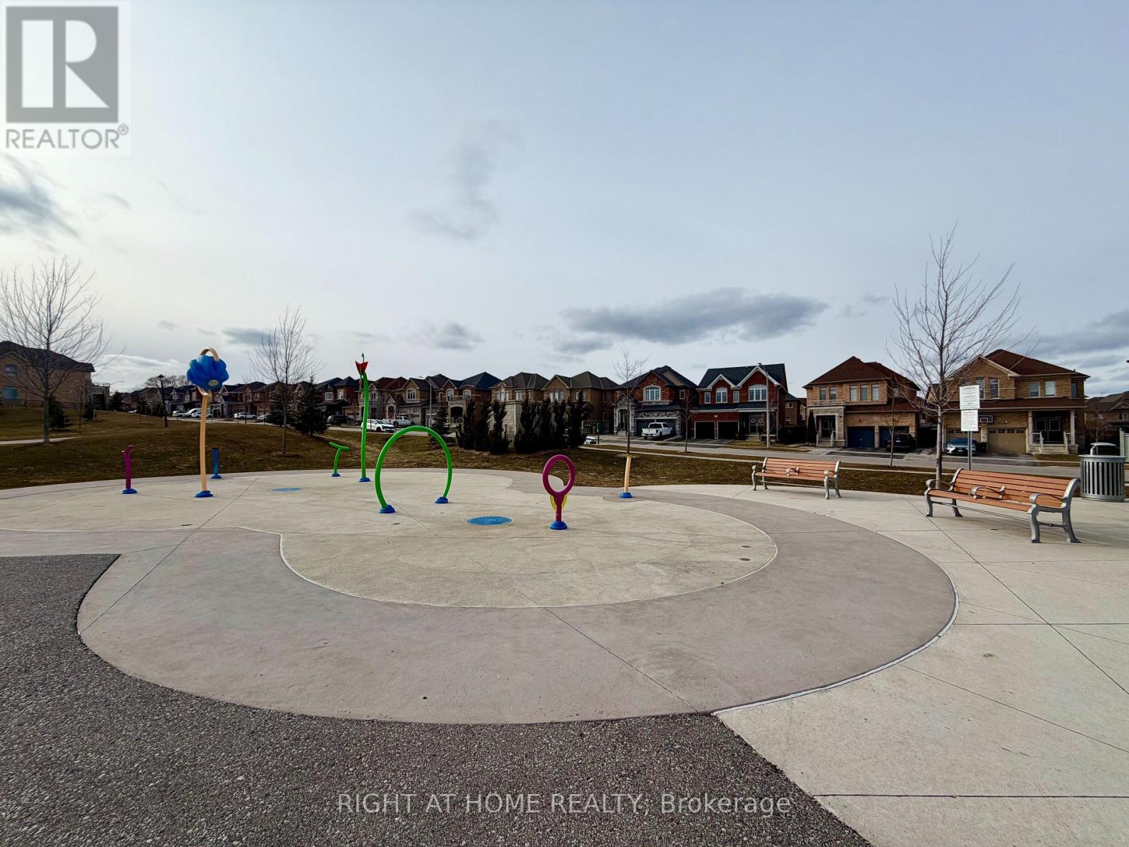 12 Tupling Street, Bradford West Gwillimbury, Ontario  L3Z 0W8 - Photo 49 - N12774272