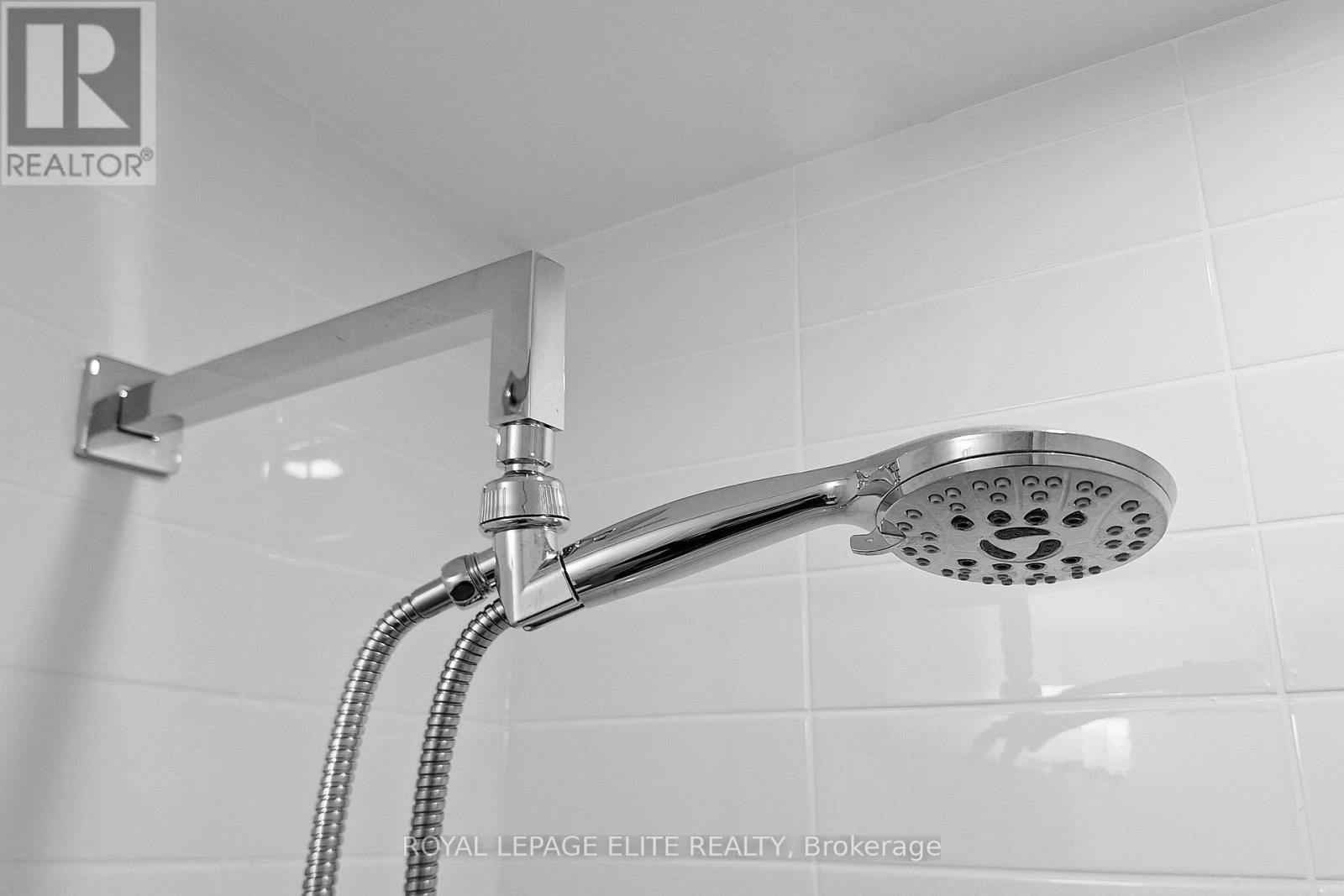 313 - 101 Cathedral High Street, Markham, Ontario  L6C 3L8 - Photo 30 - N12936620