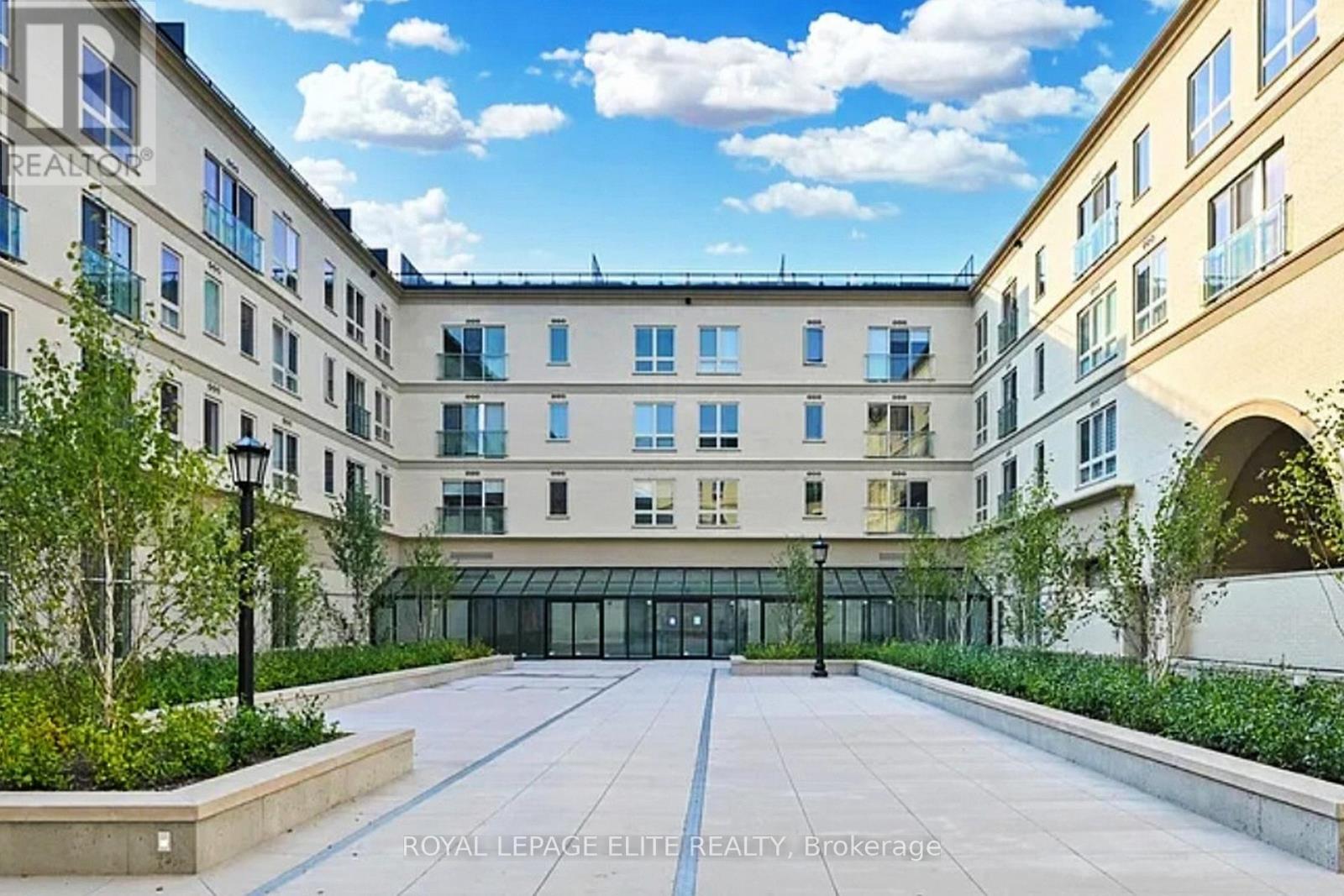 313 - 101 Cathedral High Street, Markham, Ontario  L6C 3L8 - Photo 4 - N12936620