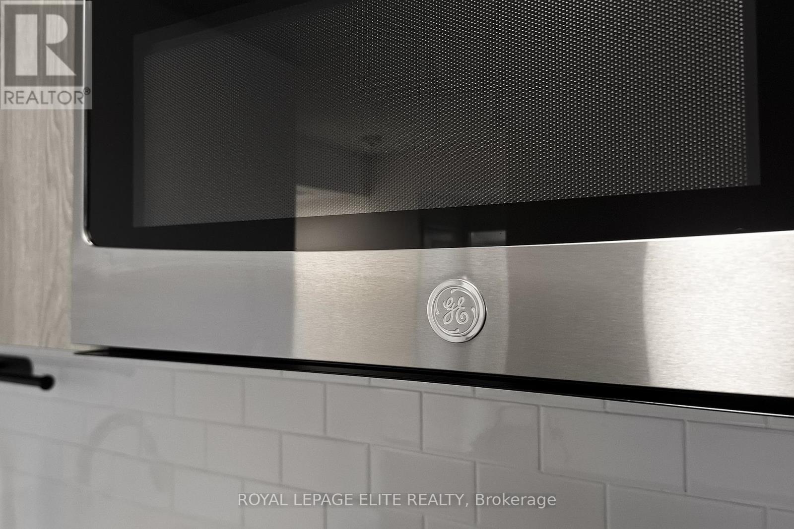 313 - 101 Cathedral High Street, Markham, Ontario  L6C 3L8 - Photo 19 - N12936620