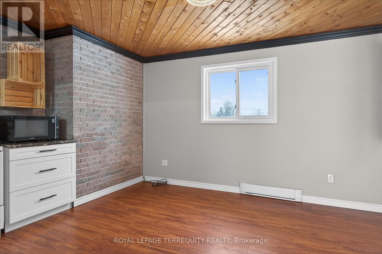 A - 12 Concession Street, Havelock-Belmont-Methuen, Ontario  K0L 1Z0 - Photo 11 - X12938872