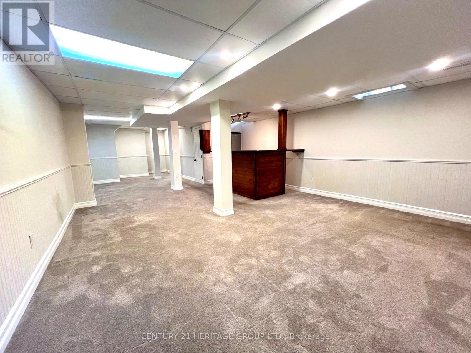 100 Woodroof Crescent, Aurora, Ontario  L4G 7H3 - Photo 20 - N12939592