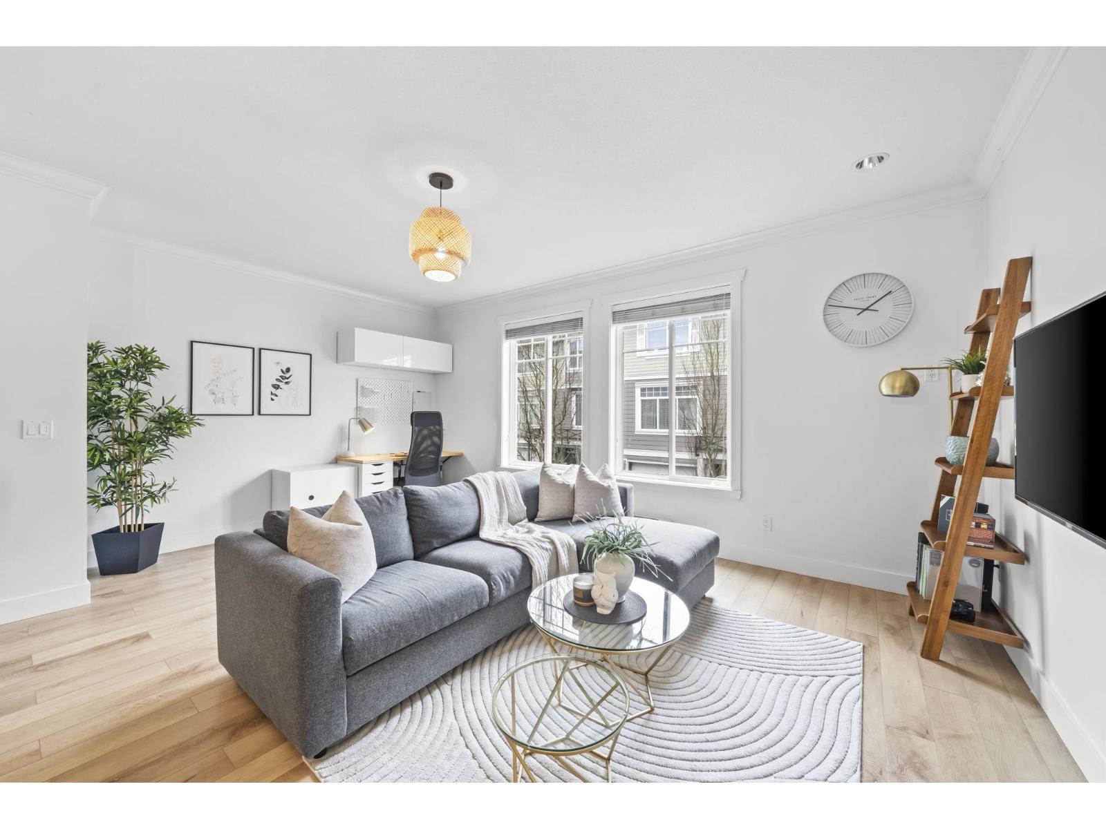 12 15399 Guildford Drive, Surrey, British Columbia  V3R 7C6 - Photo 1 - R3105312