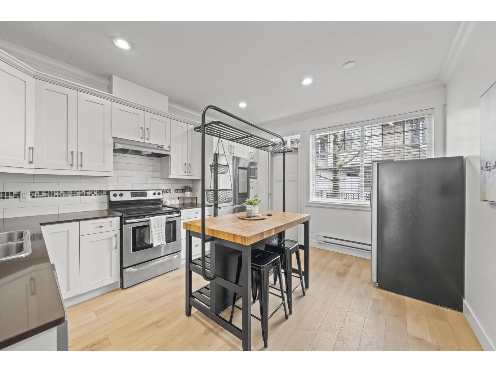 12 15399 Guildford Drive, Surrey, British Columbia  V3R 7C6 - Photo 10 - R3105312