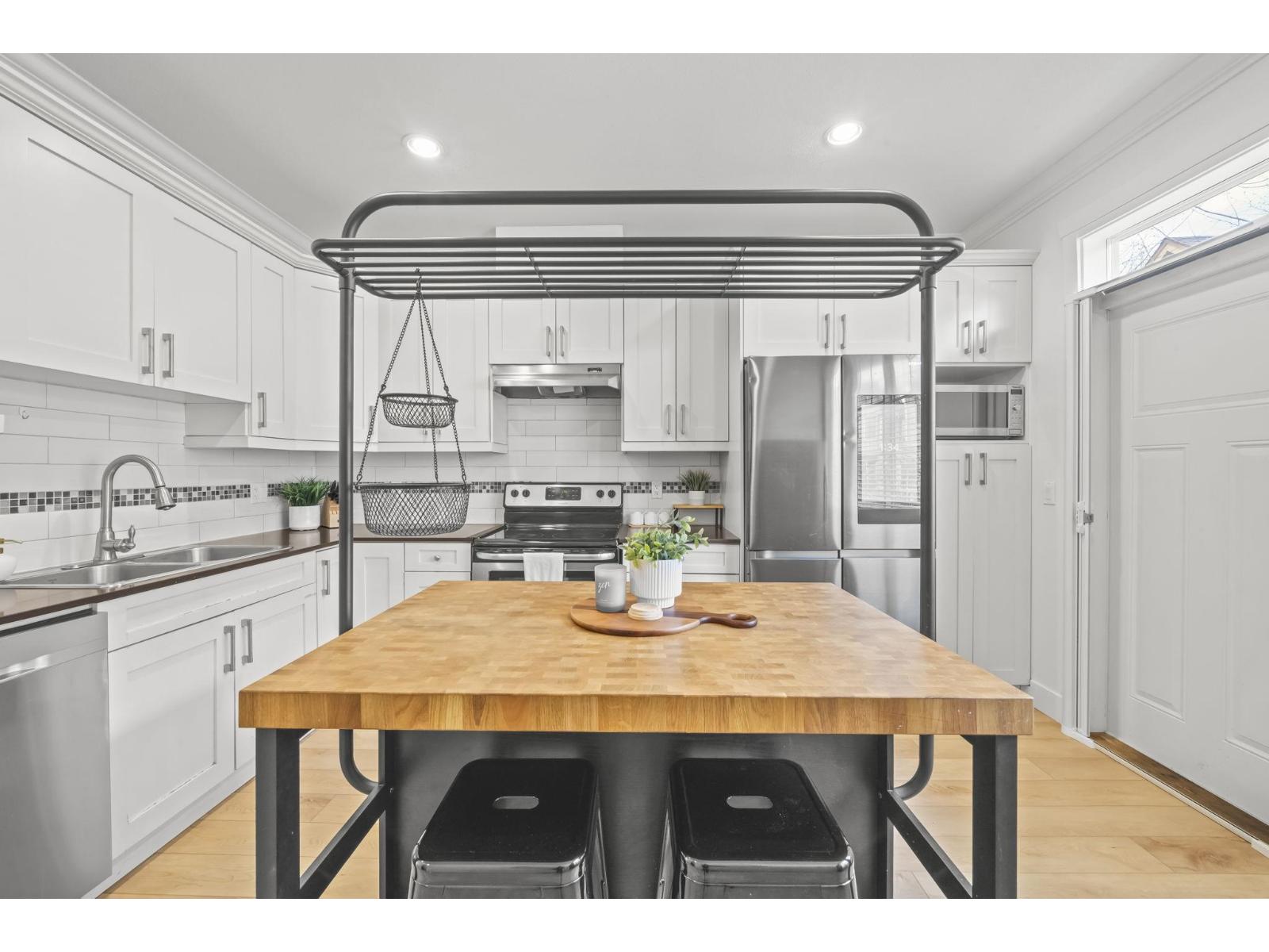 12 15399 Guildford Drive, Surrey, British Columbia  V3R 7C6 - Photo 12 - R3105312