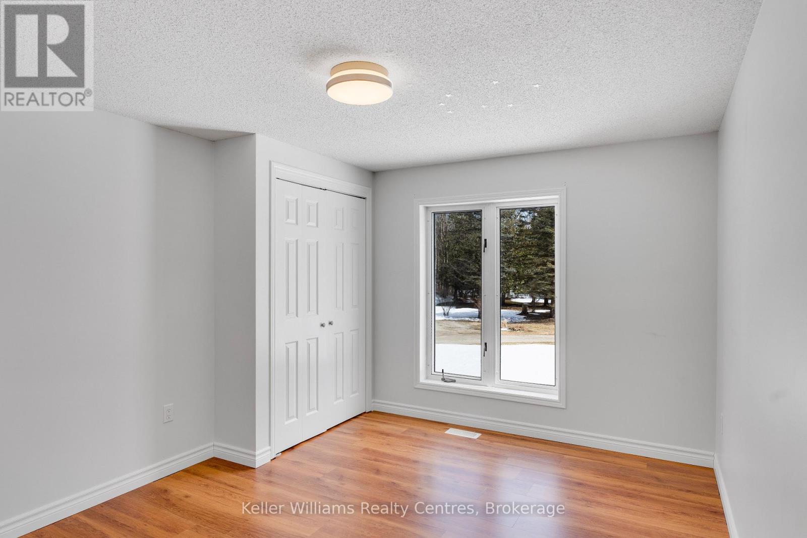 361063 Concession 16, Georgian Bluffs, Ontario  N0H 2T0 - Photo 23 - X12940032