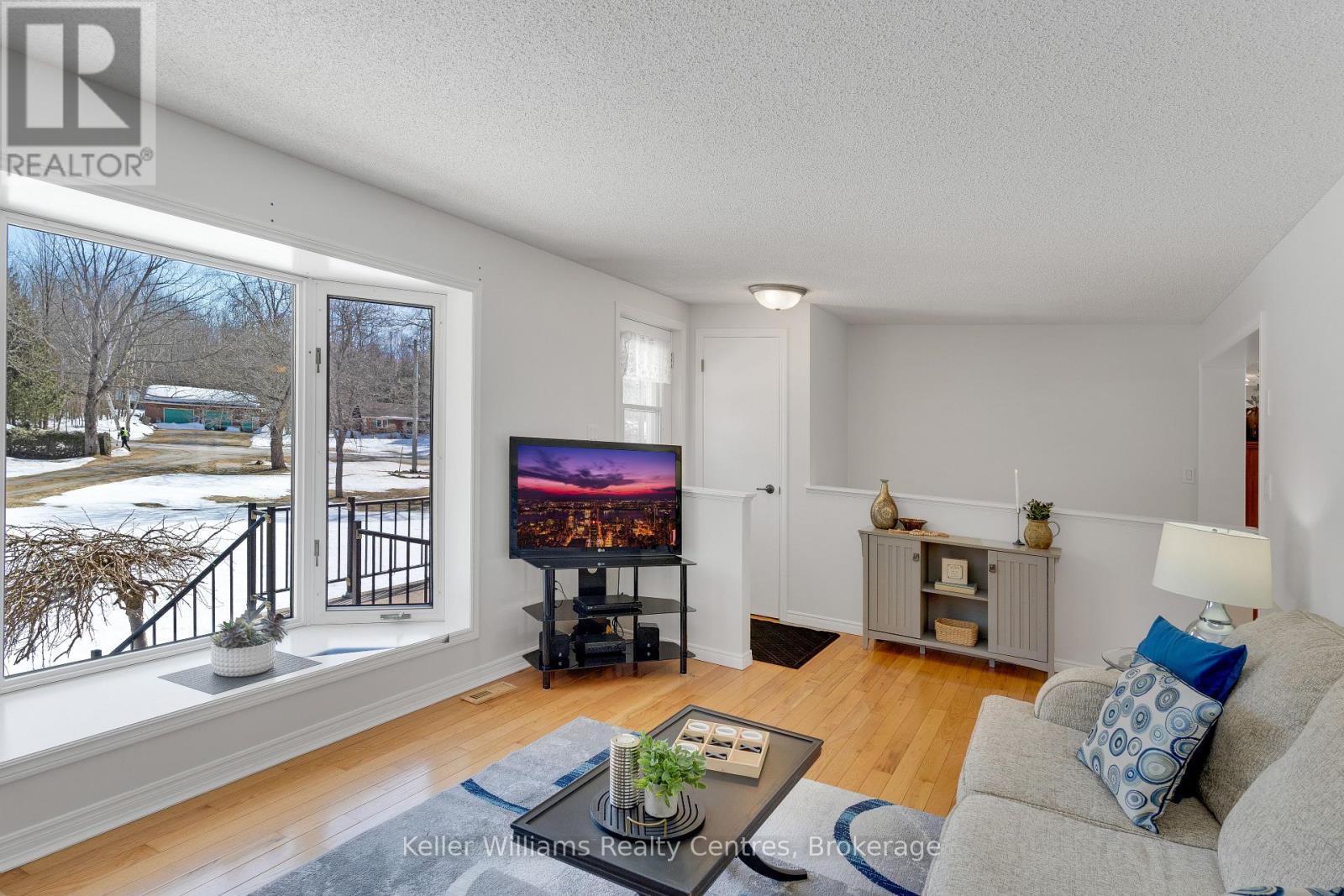 361063 Concession 16, Georgian Bluffs, Ontario  N0H 2T0 - Photo 24 - X12940032