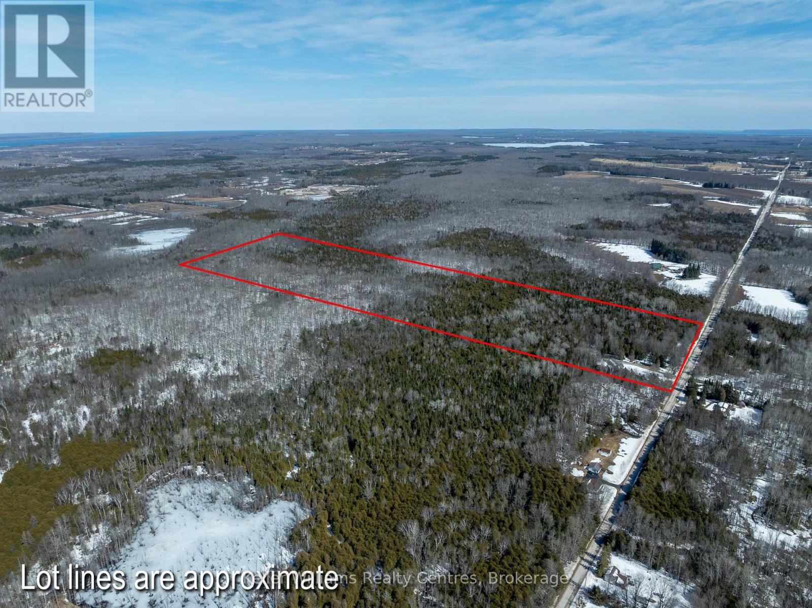 361063 Concession 16, Georgian Bluffs, Ontario  N0H 2T0 - Photo 5 - X12940032