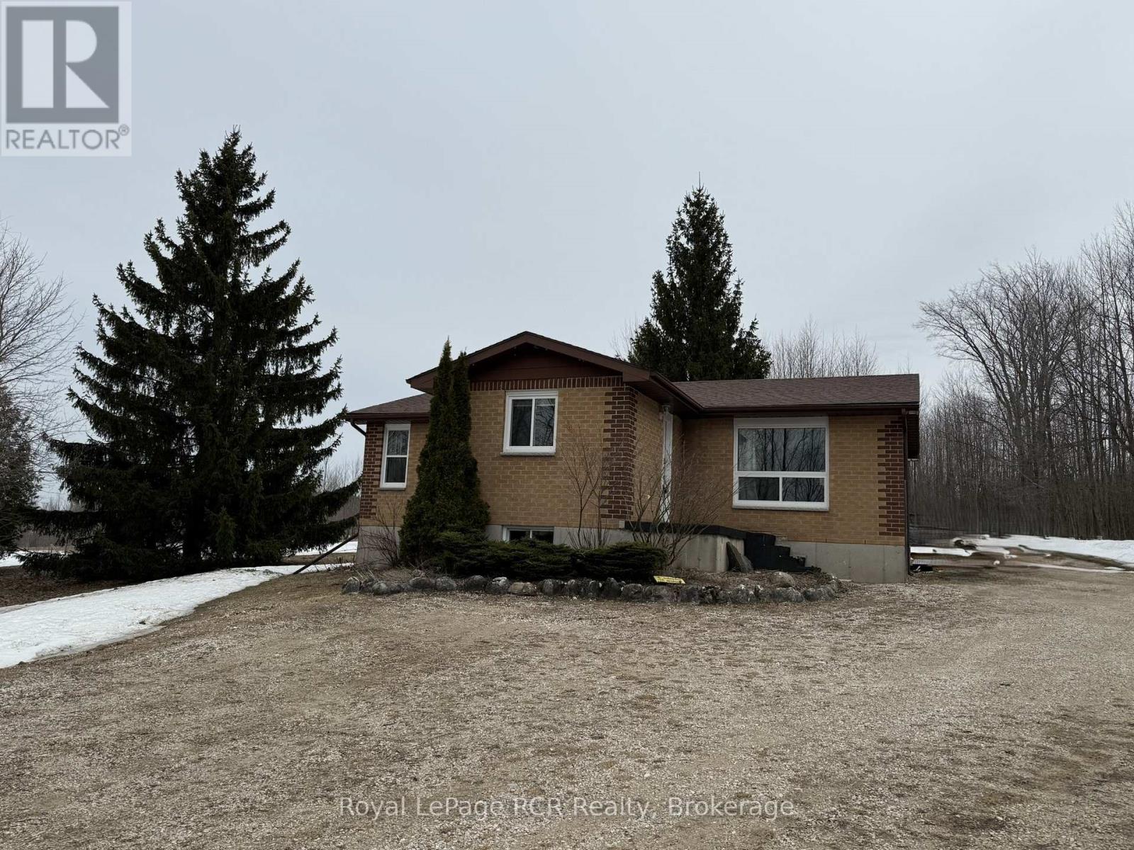 573433 Boot Jack Ranch Road, West Grey, Ontario N0C 1K0 - Photo 2 - X12940142