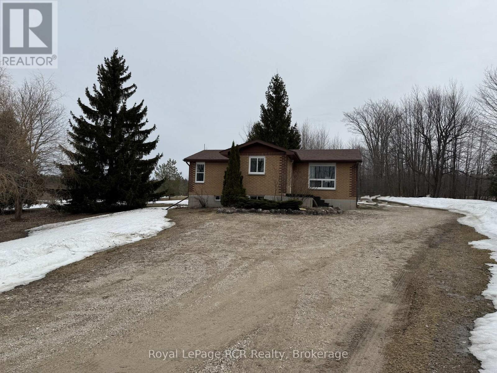 573433 Boot Jack Ranch Road, West Grey, Ontario N0C 1K0 - Photo 3 - X12940142