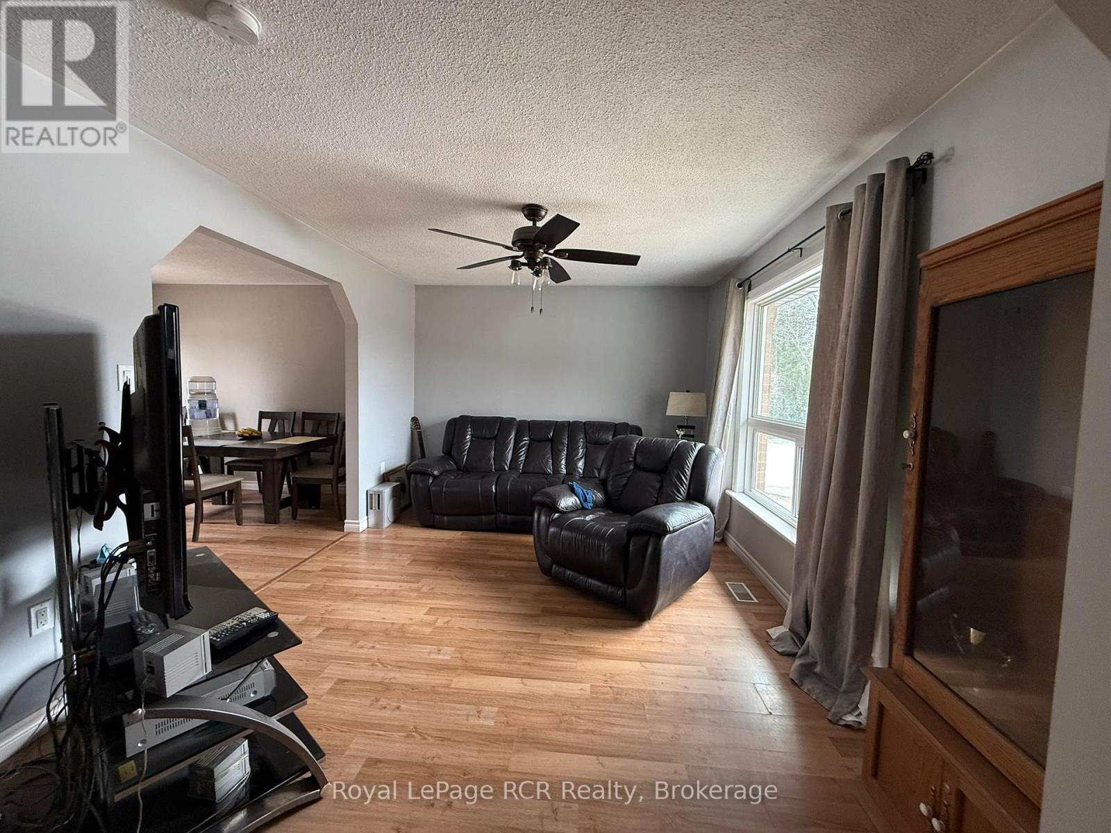 573433 Boot Jack Ranch Road, West Grey, Ontario N0C 1K0 - Photo 6 - X12940142