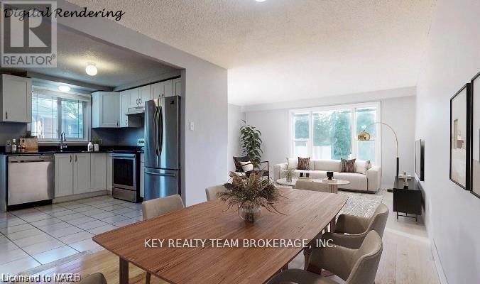 10 Hill Park Lane, St. Catharines, Ontario  L2N 1C6 - Photo 3 - X12940038