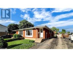 10 HILL PARK LANE, St. Catharines, Ontario