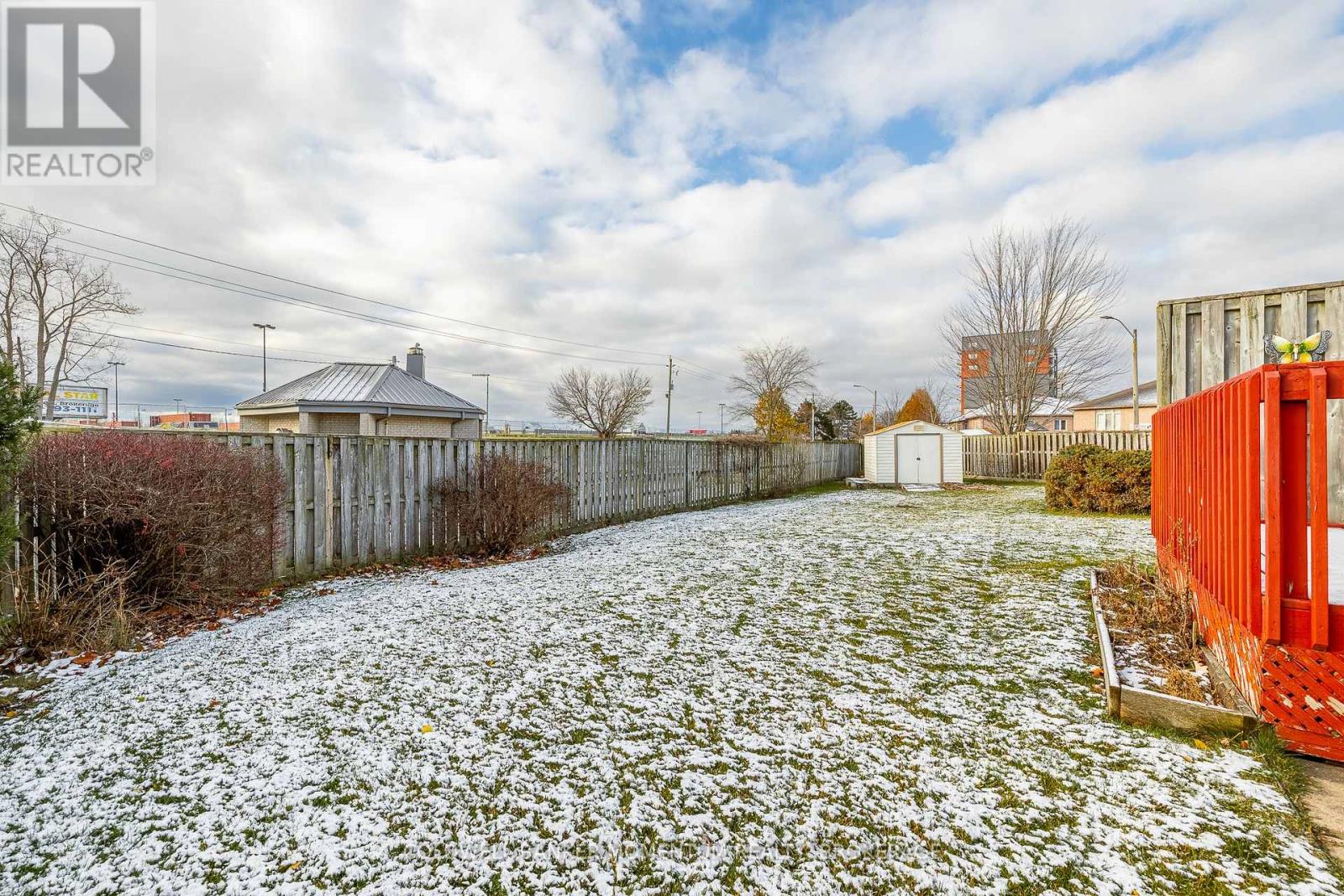 7 Willowlanding Court, Welland, Ontario  L3C 7L7 - Photo 41 - X12940046