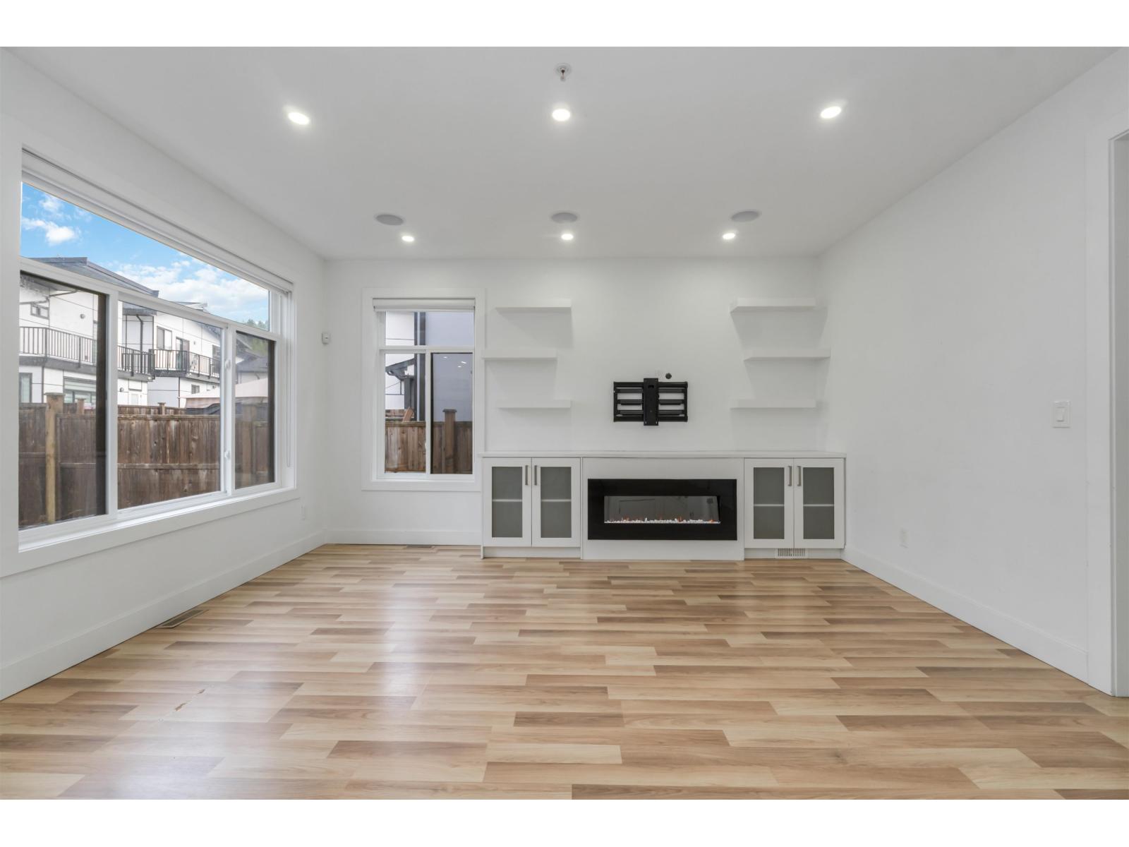 36689 Dianne Brook Avenue, Abbotsford, British Columbia  V3G 0H4 - Photo 5 - R3046011