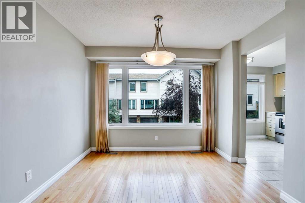 219 Coachway Lane SW, Calgary, Alberta  T3H 1A4 - Photo 4 - A2293775