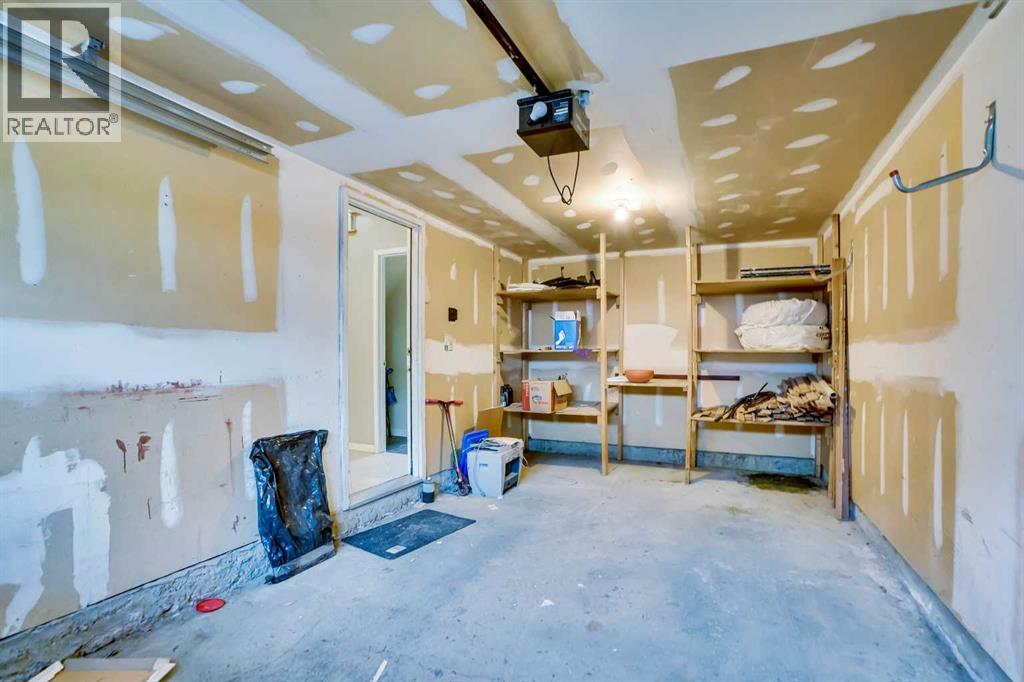 219 Coachway Lane SW, Calgary, Alberta  T3H 1A4 - Photo 43 - A2293775