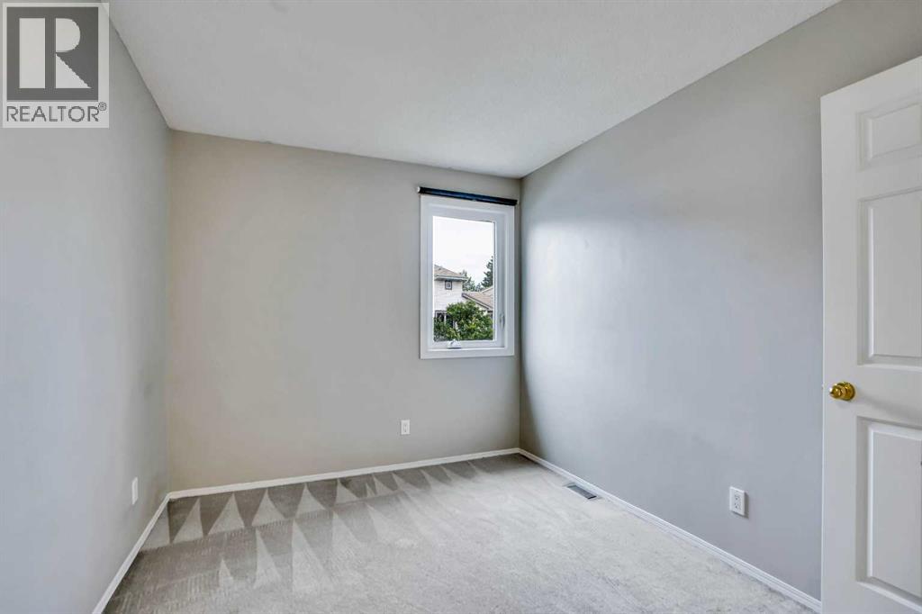 219 Coachway Lane SW, Calgary, Alberta  T3H 1A4 - Photo 31 - A2293775