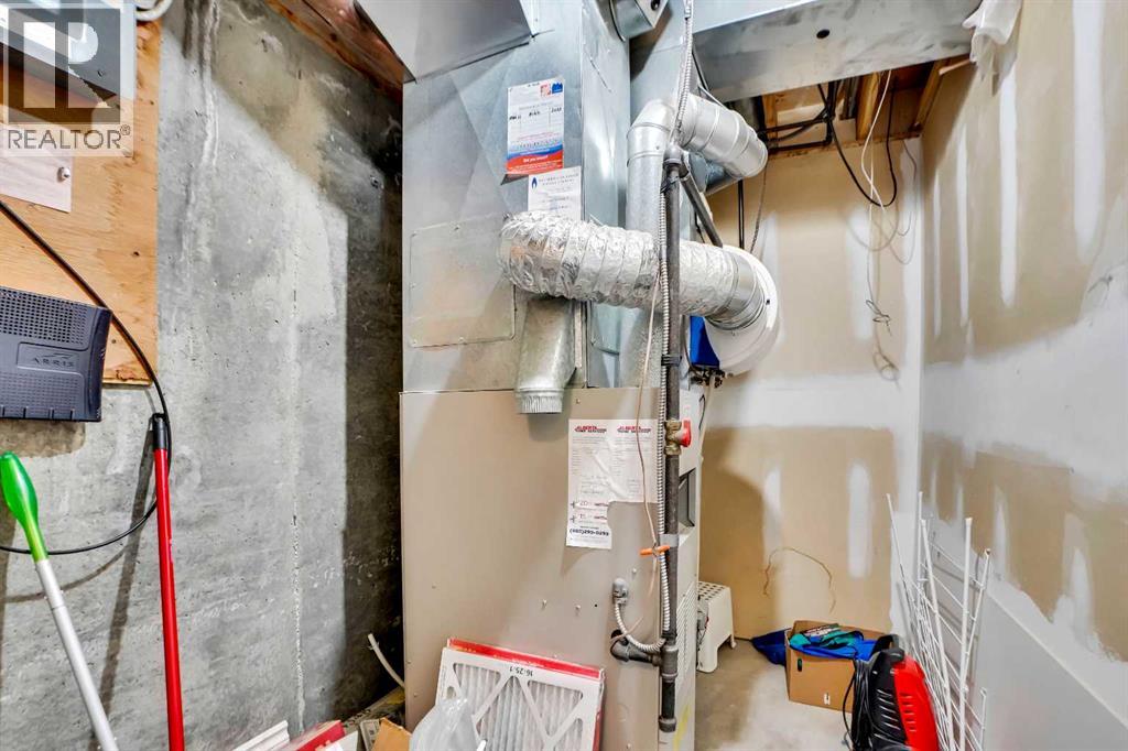 219 Coachway Lane SW, Calgary, Alberta  T3H 1A4 - Photo 44 - A2293775