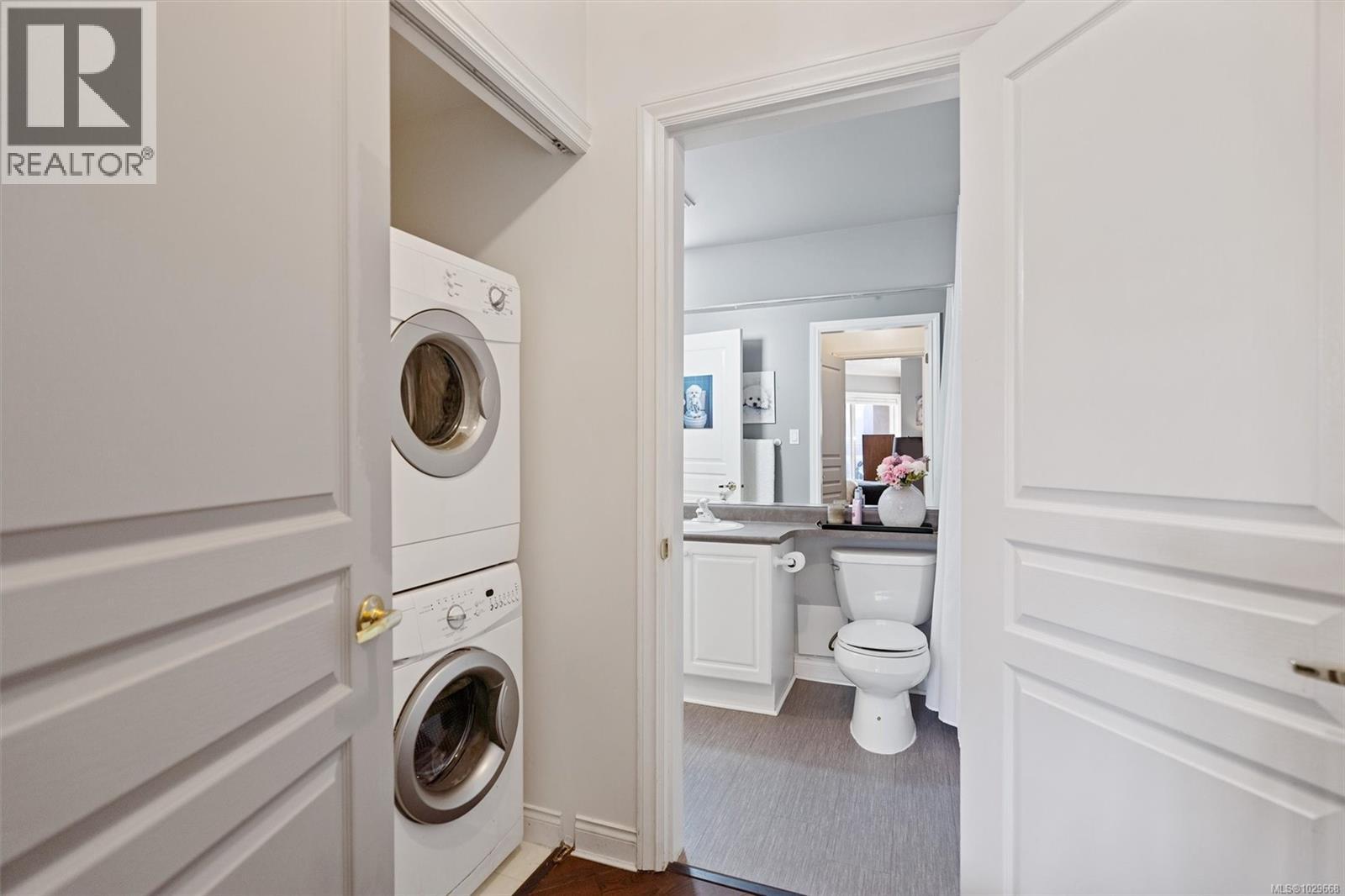 324 405 Quebec St, Victoria, British Columbia  V8V 4Z2 - Photo 15 - 1029668