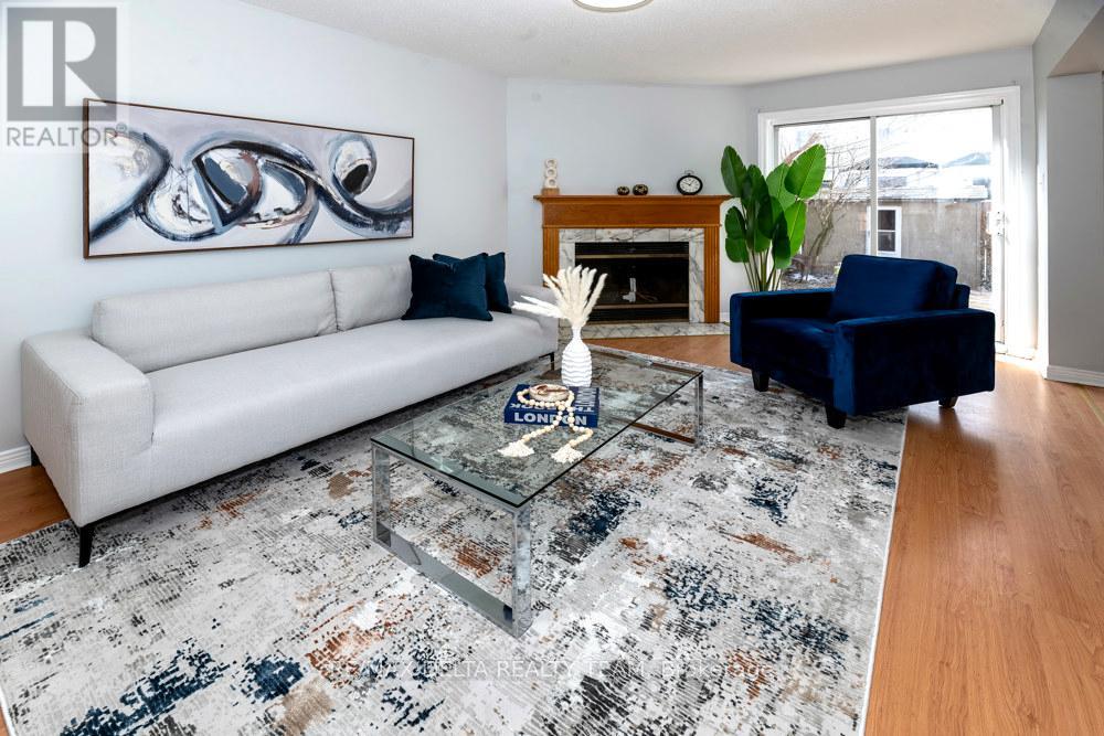 137 Bridlewood Drive S, Ottawa, Ontario  K2M 2G6 - Photo 13 - X12939968