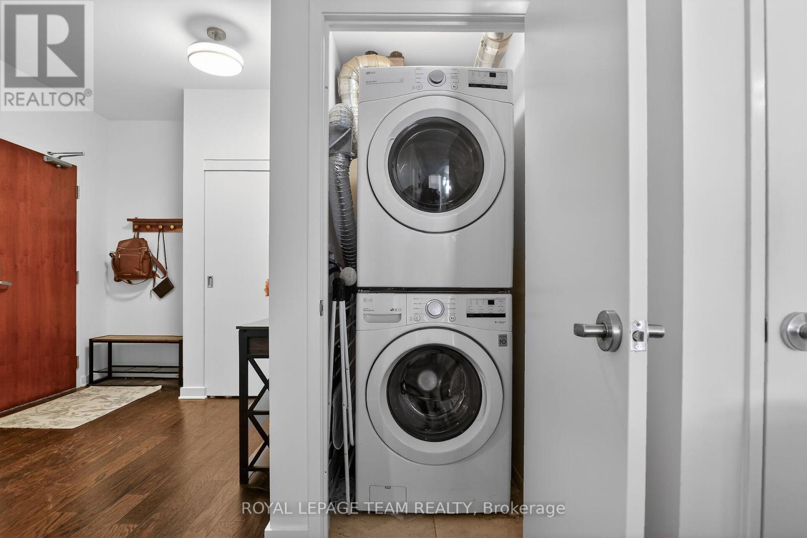 204 - 310 Centrum Boulevard, Ottawa, Ontario  K1E 0A3 - Photo 25 - X12940042