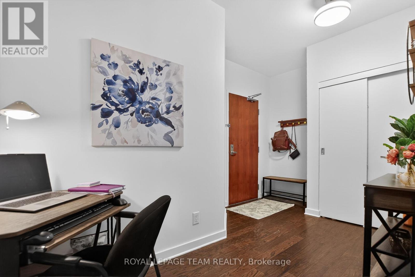 204 - 310 Centrum Boulevard, Ottawa, Ontario  K1E 0A3 - Photo 5 - X12940042