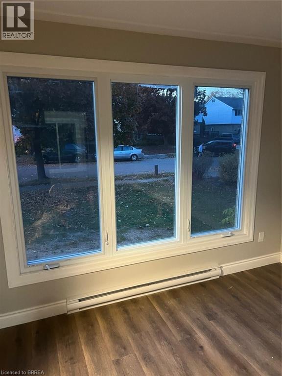 54 Debby Crescent, Brantford, Ontario  N3R 7A4 - Photo 3 - 40815751