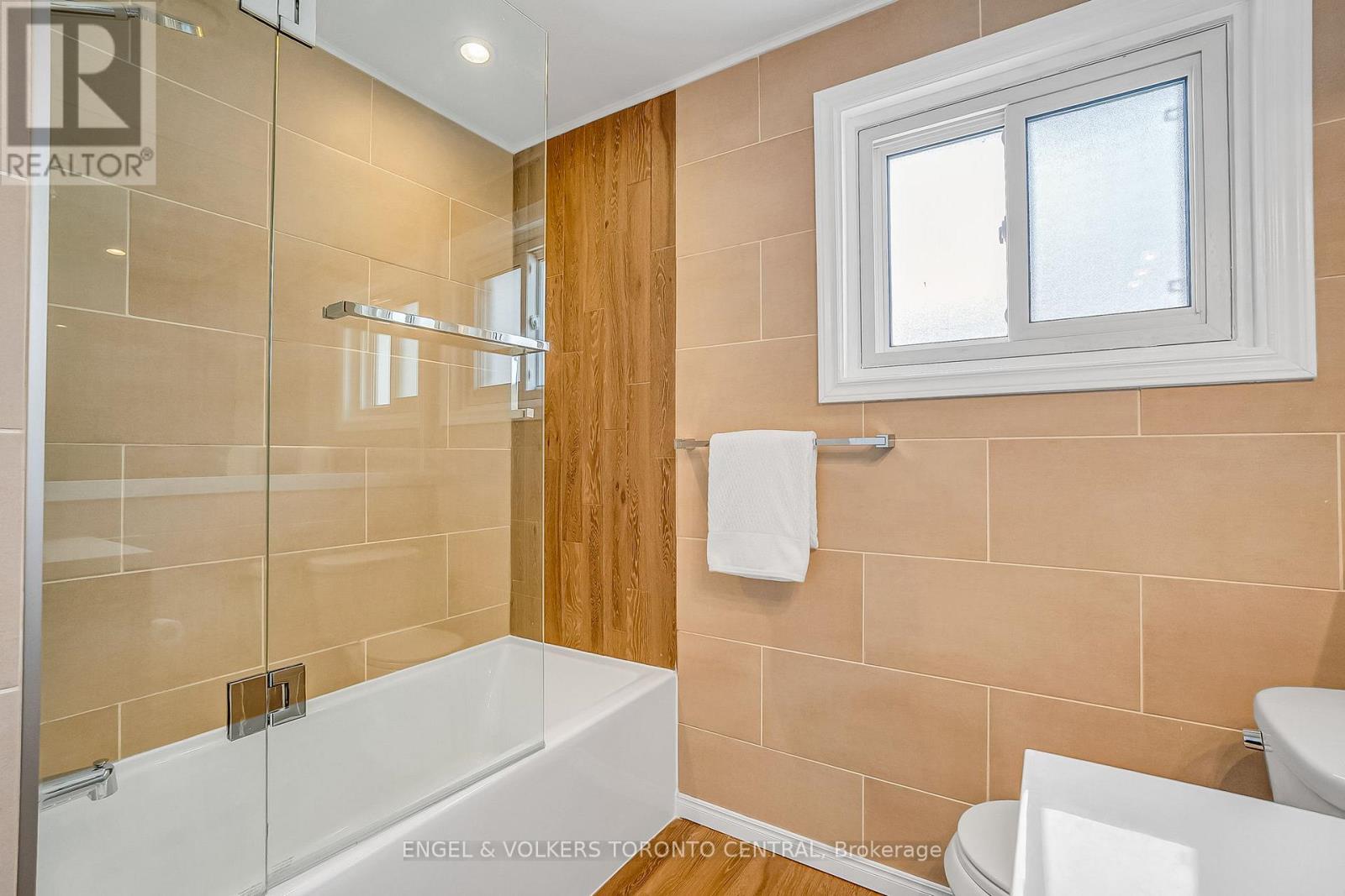 33 Avonwick Gate, Toronto, Ontario  M2A 2M7 - Photo 29 - C12939914