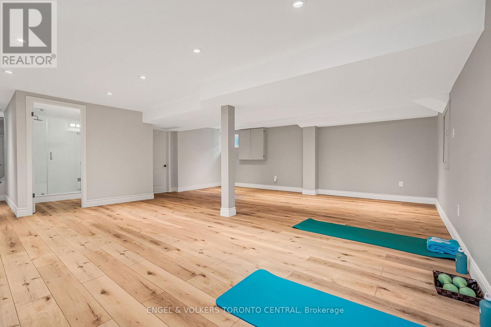 33 Avonwick Gate, Toronto, Ontario  M2A 2M7 - Photo 32 - C12939914