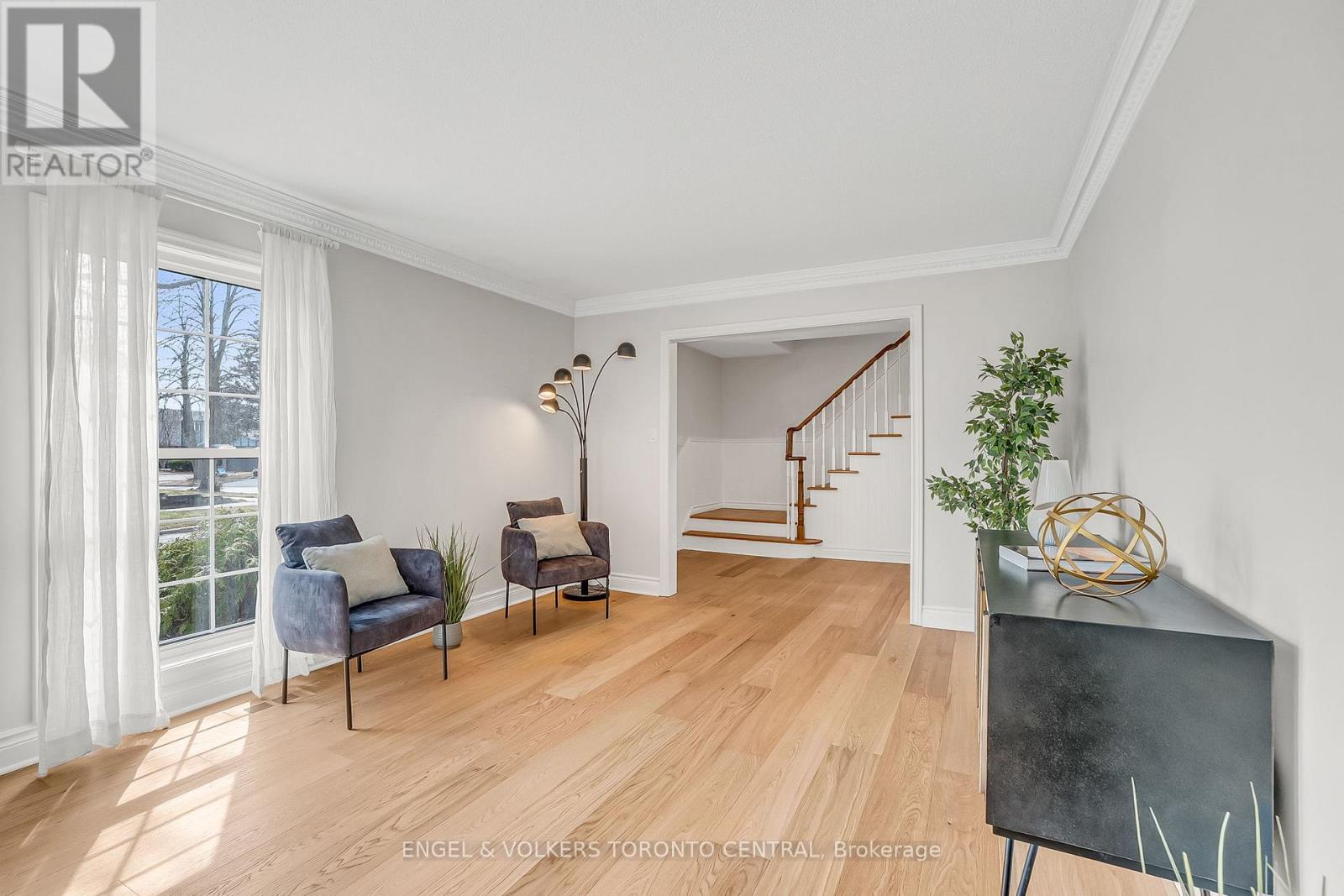 33 Avonwick Gate, Toronto, Ontario  M2A 2M7 - Photo 8 - C12939914