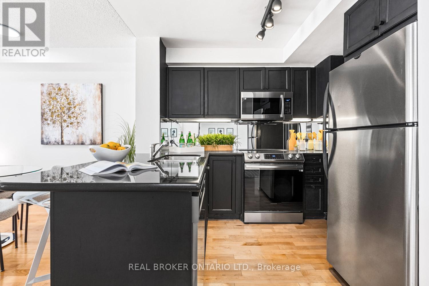 204 - 308 Palmerston Avenue, Toronto, Ontario  M6J 3X9 - Photo 14 - C12939920