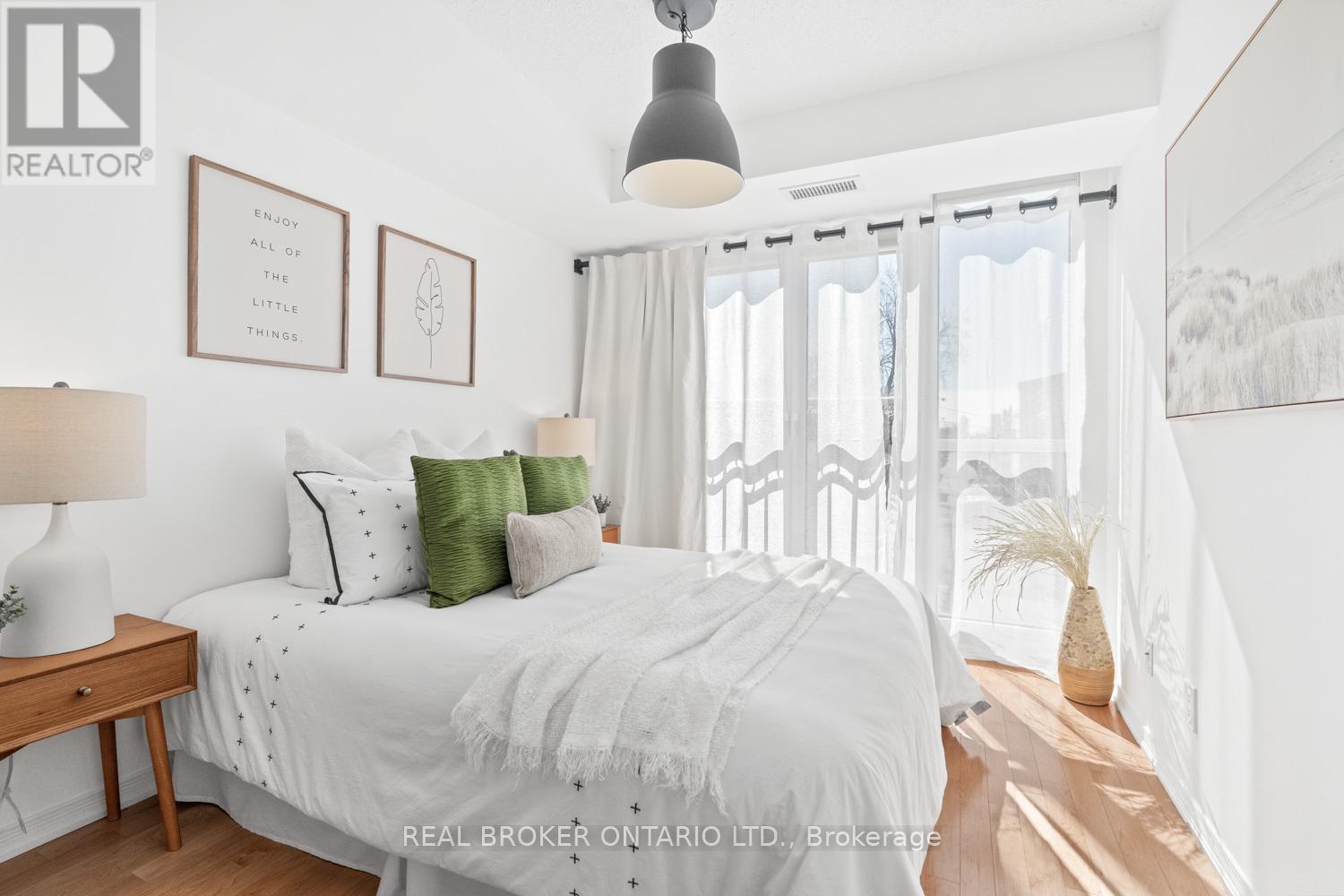 204 - 308 Palmerston Avenue, Toronto, Ontario  M6J 3X9 - Photo 15 - C12939920