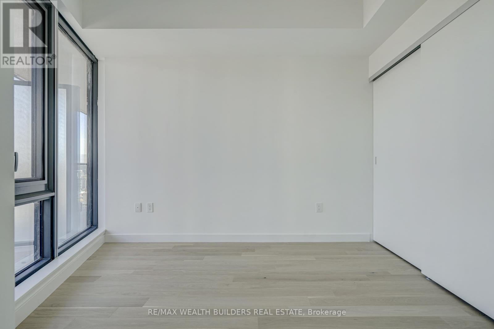 2406 - 2a Church Street, Toronto, Ontario  M5E 0E1 - Photo 11 - C12939928