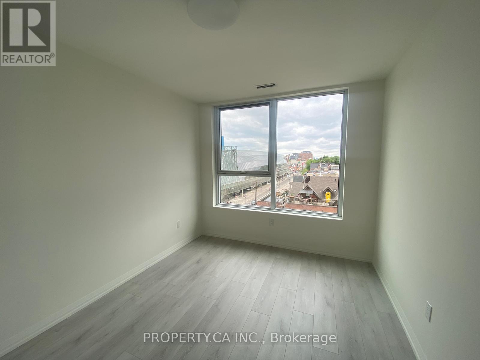 413 - 292 Dundas Street W, Toronto, Ontario  M5T 1G2 - Photo 7 - C12939940