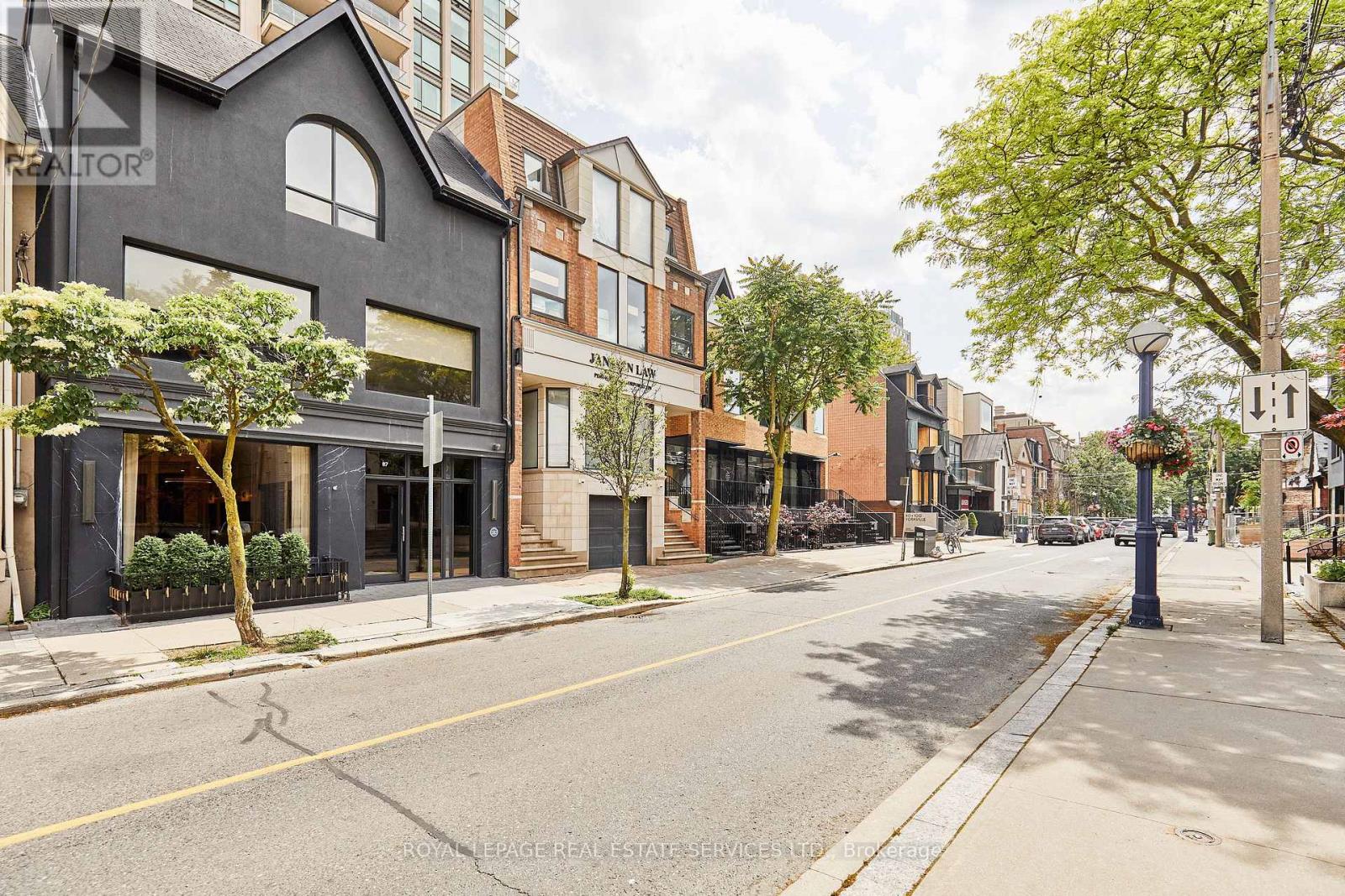 Main - 87 Scollard Street, Toronto, Ontario  M5R 1G4 - Photo 3 - C12939964