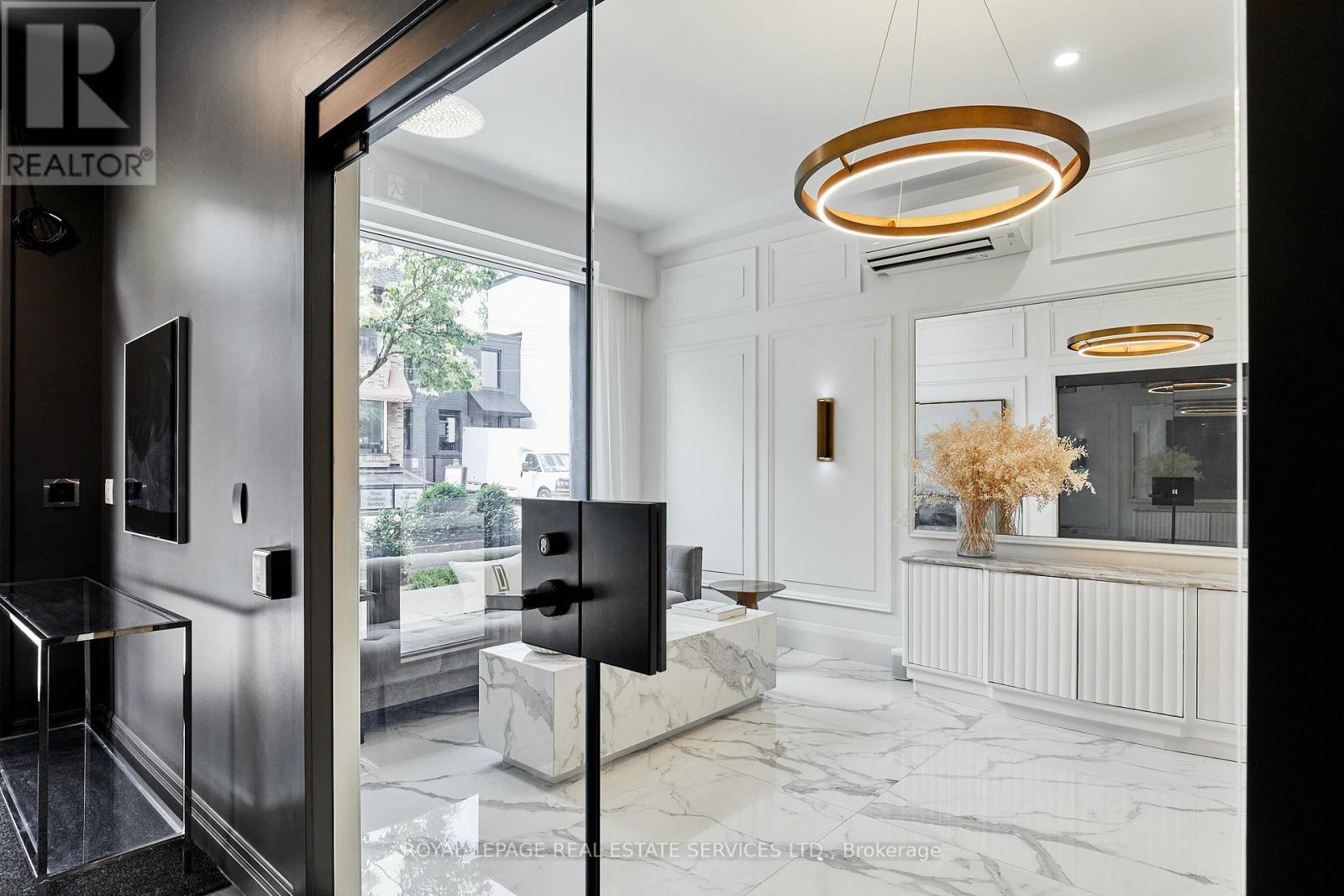 Main - 87 Scollard Street, Toronto, Ontario  M5R 1G4 - Photo 6 - C12939964