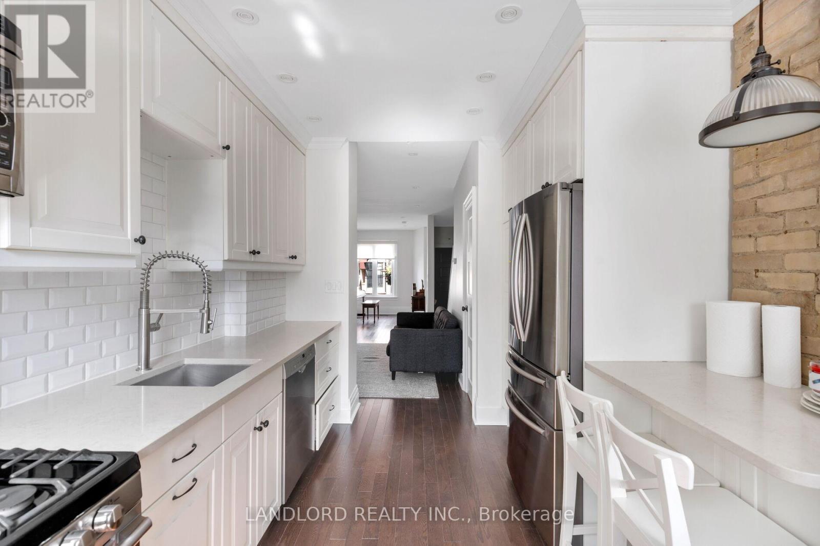 107a Scollard Street, Toronto, Ontario  M5R 1G4 - Photo 23 - C12940058