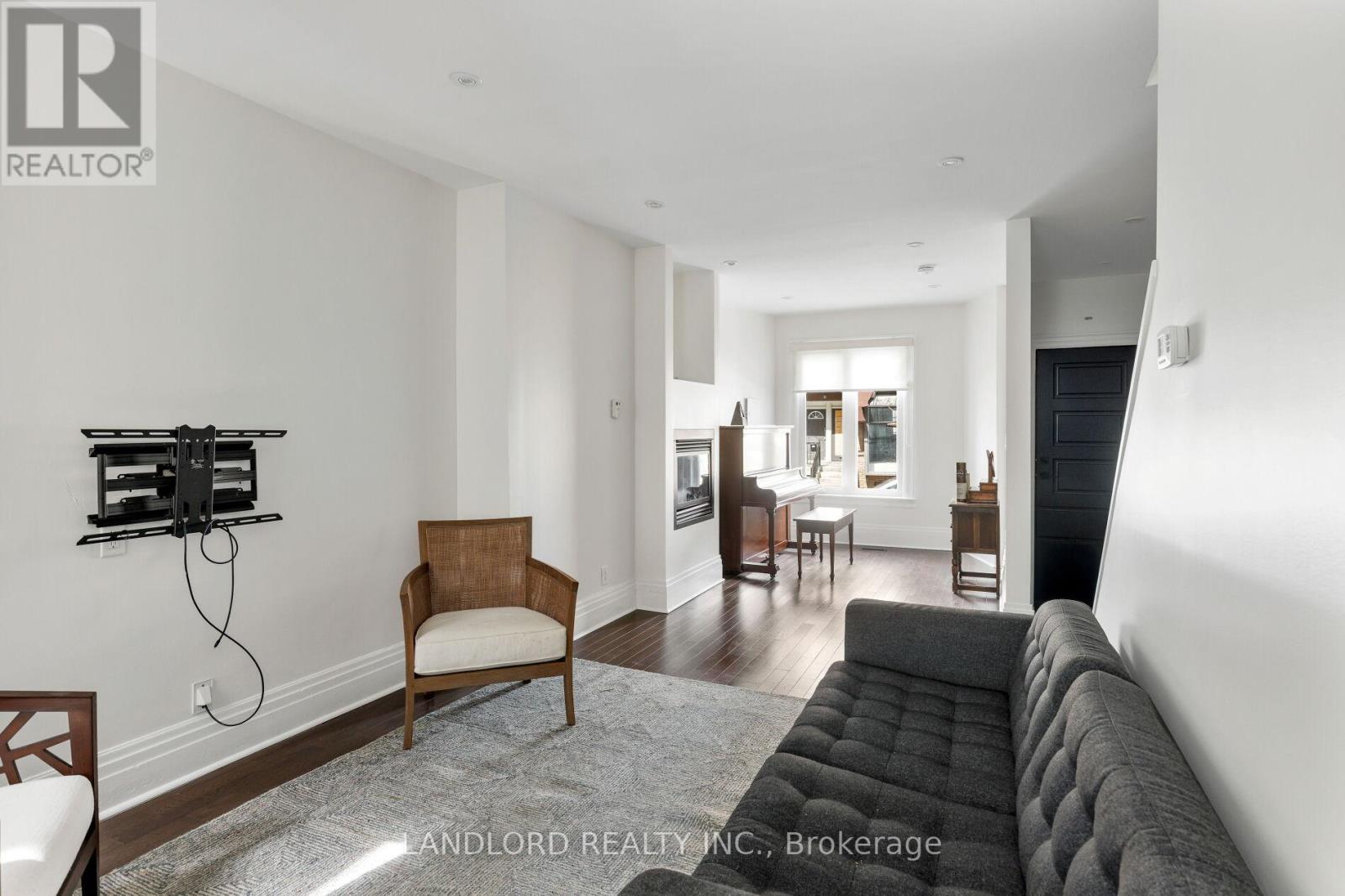 107a Scollard Street, Toronto, Ontario  M5R 1G4 - Photo 16 - C12939678