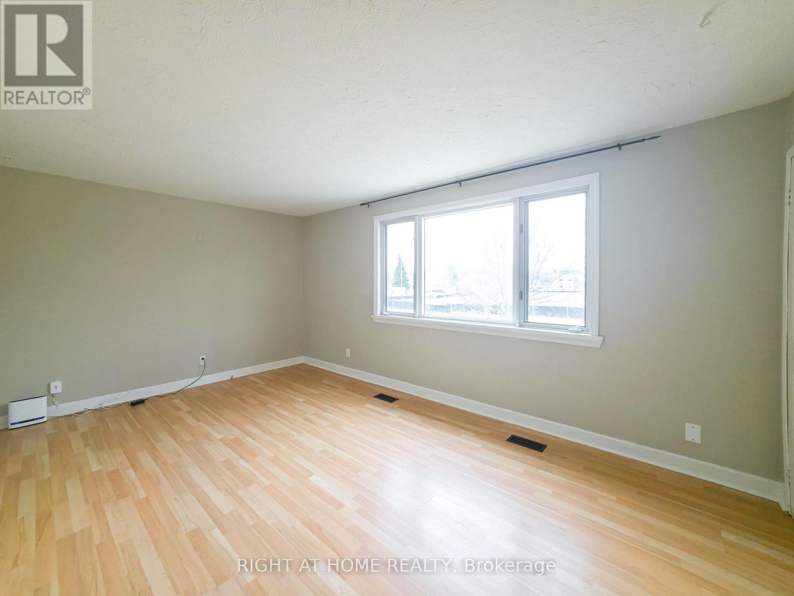 Main - 459 Addison Street, Oshawa, Ontario  L1H 6J7 - Photo 10 - E12940050