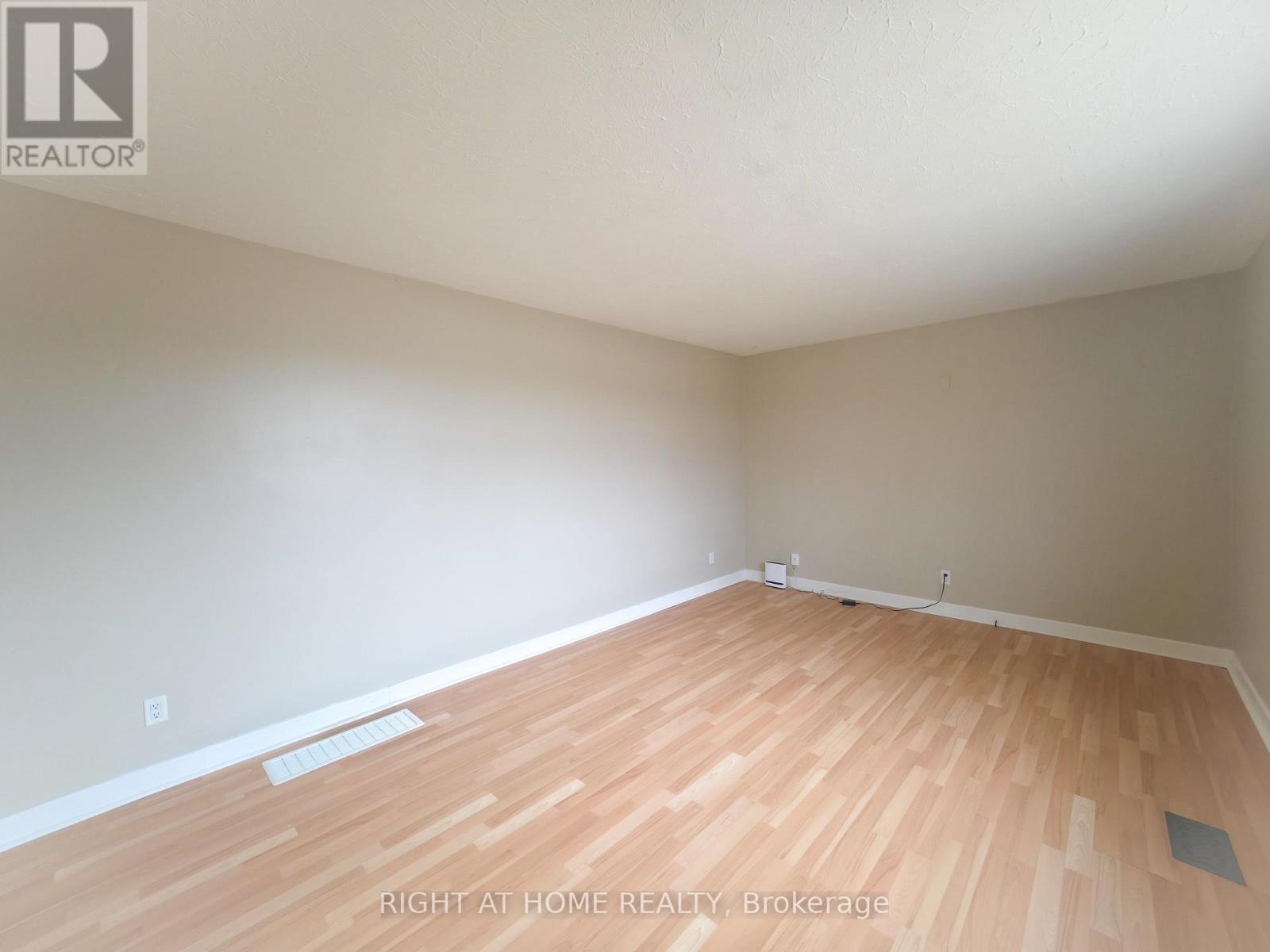 Main - 459 Addison Street, Oshawa, Ontario  L1H 6J7 - Photo 7 - E12940050