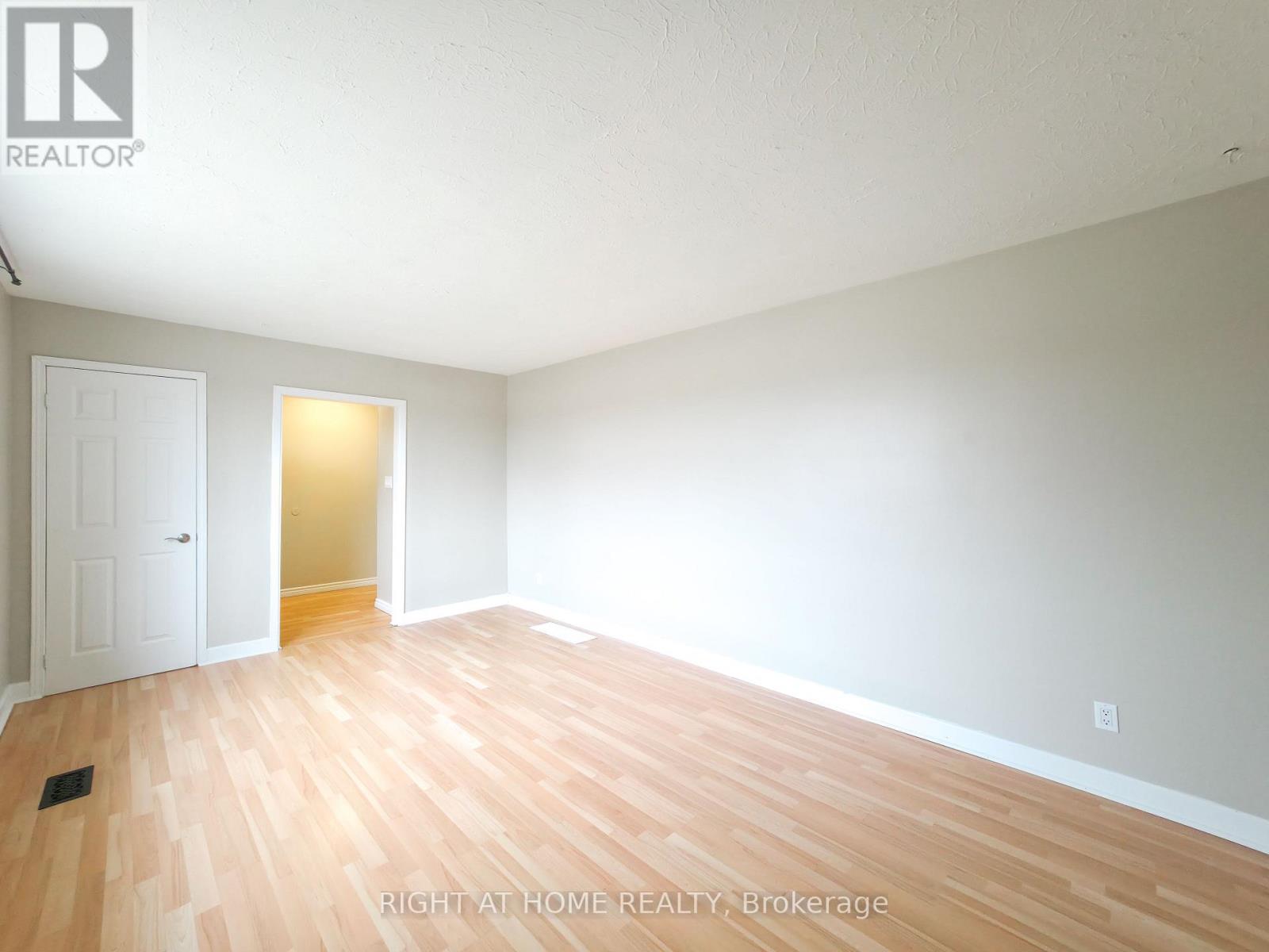 Main - 459 Addison Street, Oshawa, Ontario  L1H 6J7 - Photo 8 - E12940050