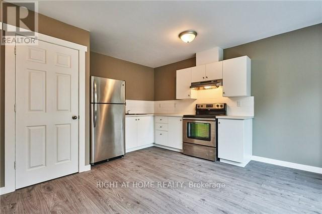 Upper - 225 Kinmount Crescent, Oshawa, Ontario  L1J 3T8 - Photo 5 - E12940054